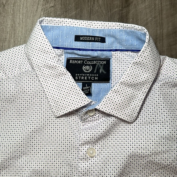 Report Collection Performance Stretch Modern Fit Button Down - Large Short - Picture 6 of 6